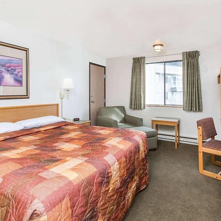 Super 8 By Wyndham Ketchikan Buitenkant foto