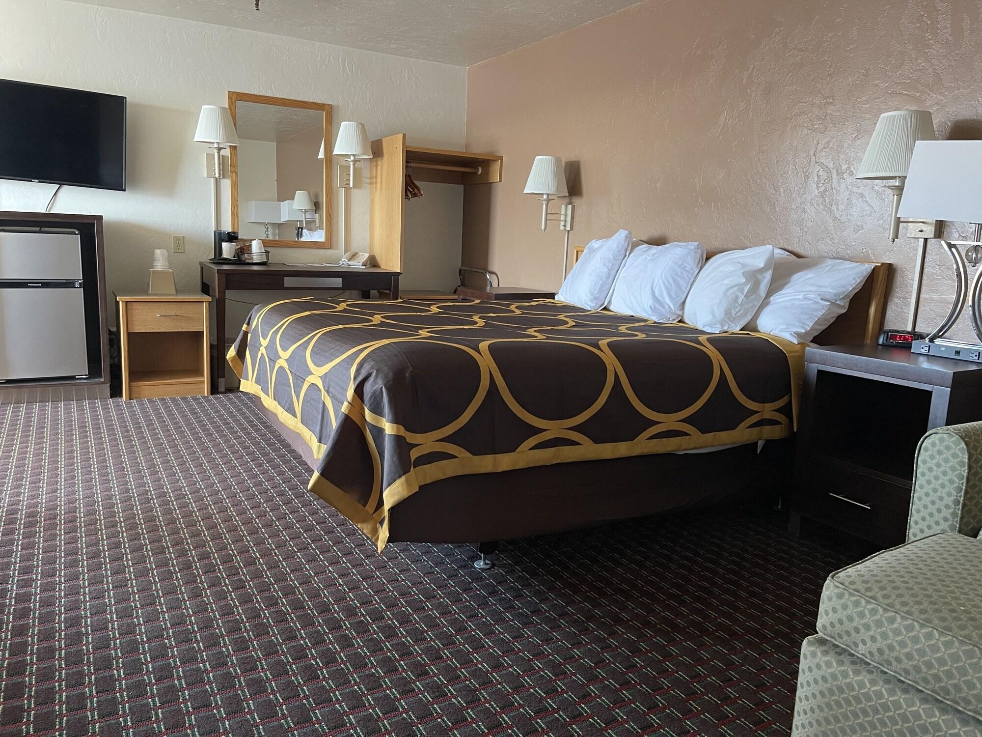 Super 8 By Wyndham Ketchikan Buitenkant foto